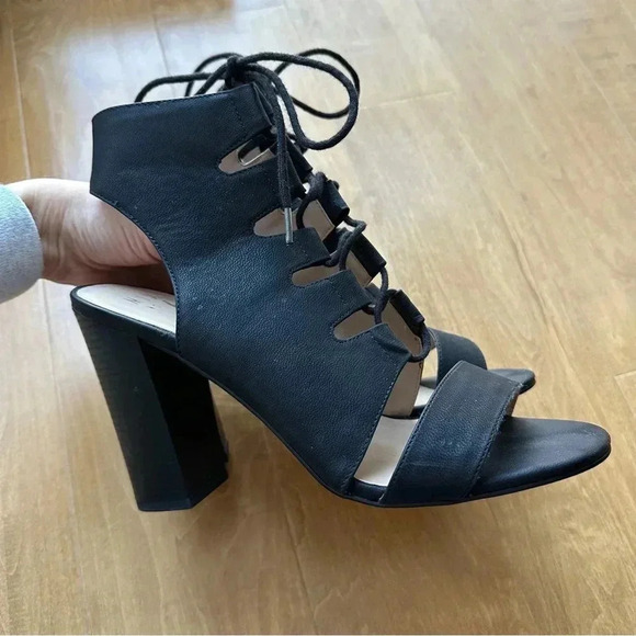 Mix No. 6 Black Lace Up Block Heels, Cocktail Party Sandal Heels, Size 10 - Picture 11 of 13